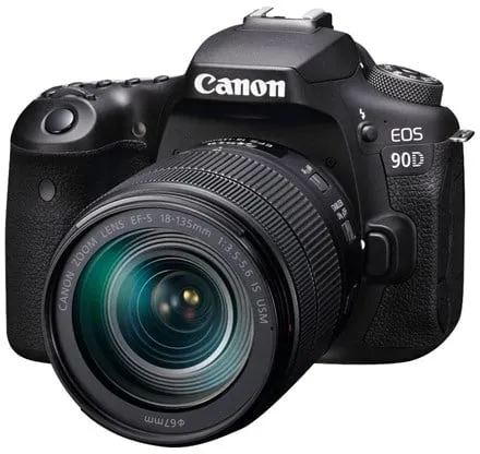 Canon EOS 90D 18-135mm IS USM